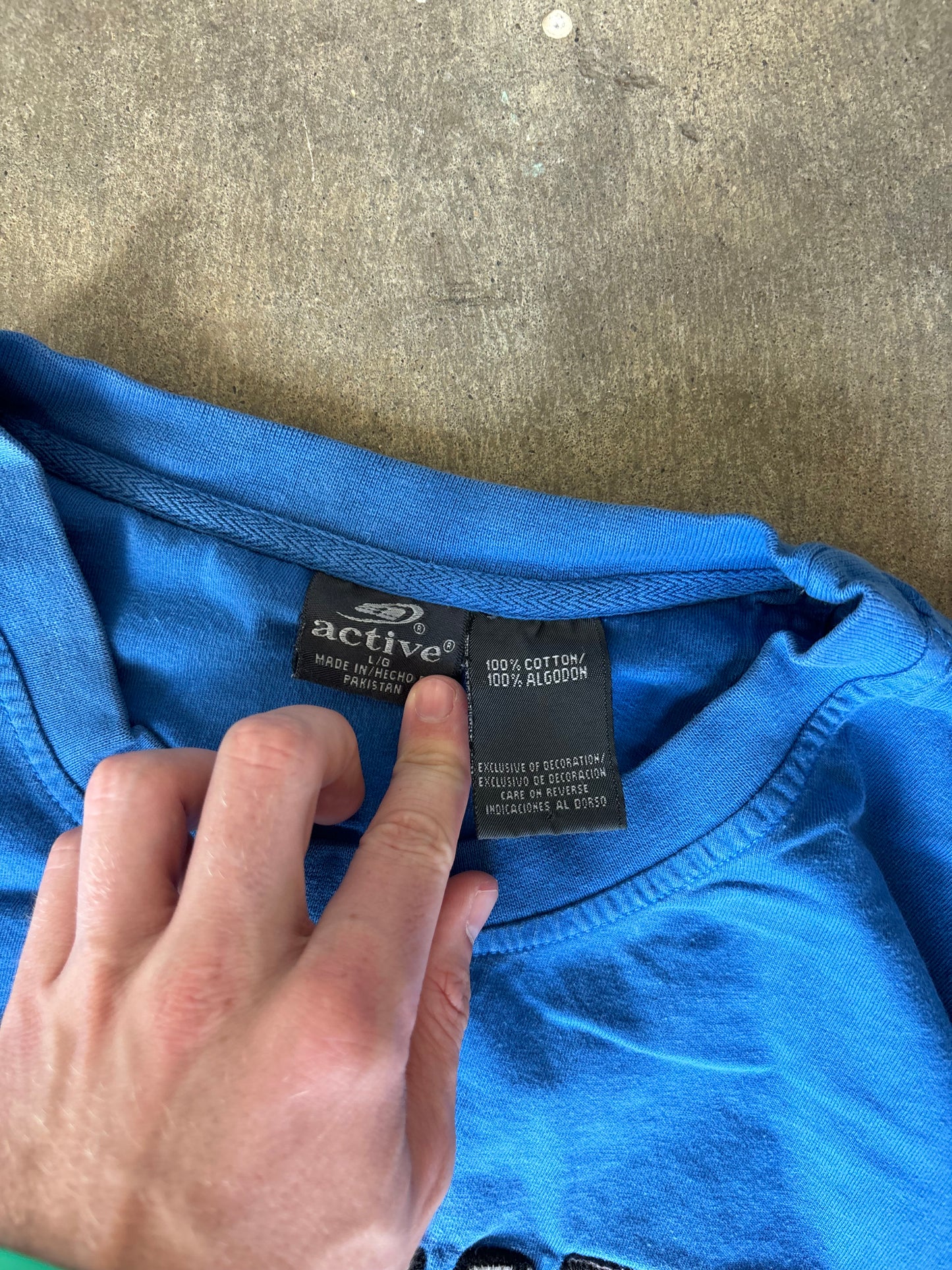 ‘00s Kentucky Wildcats Tee Large