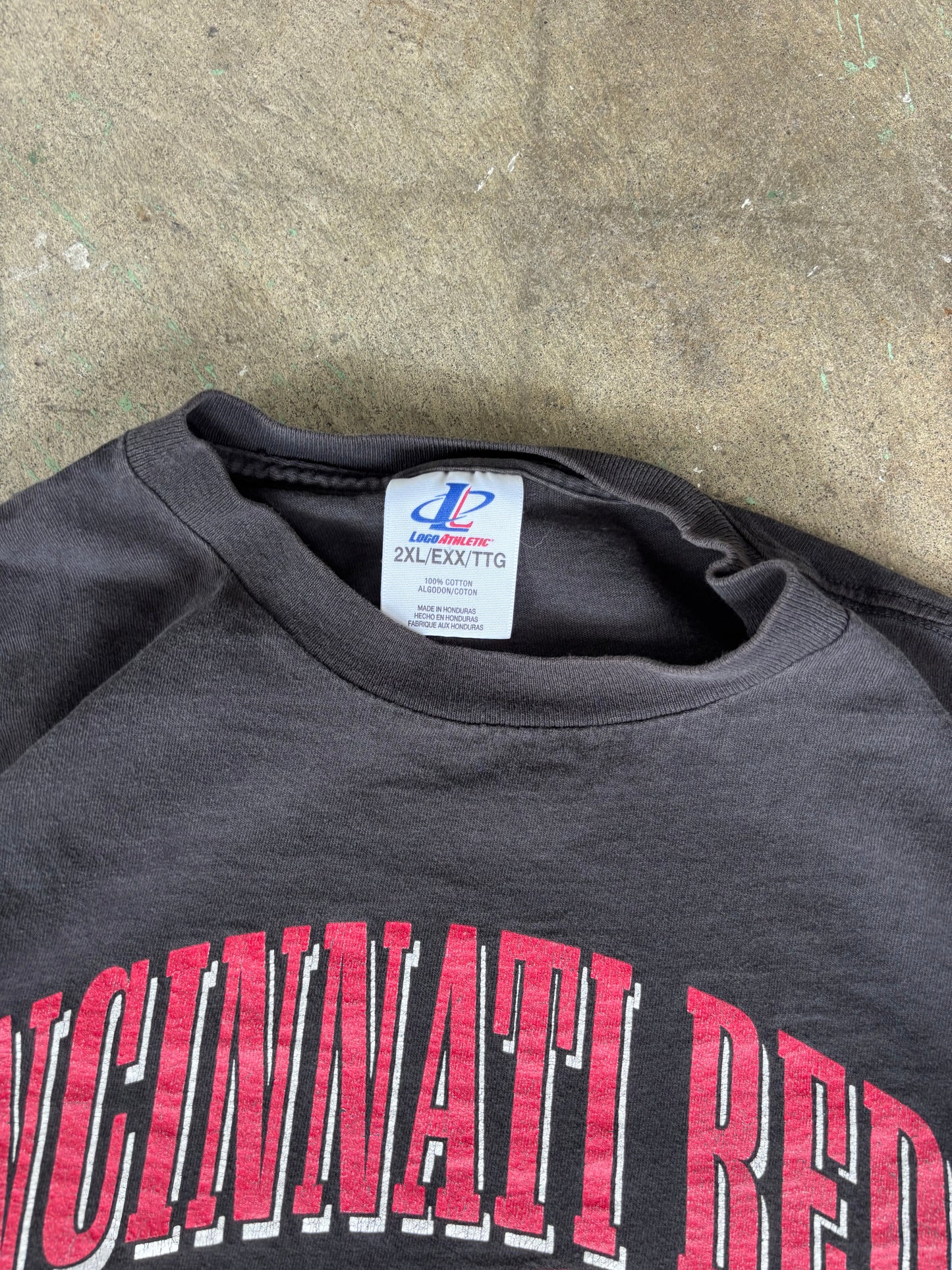 2000 Cincinnati Reds Graphic Tee XXL