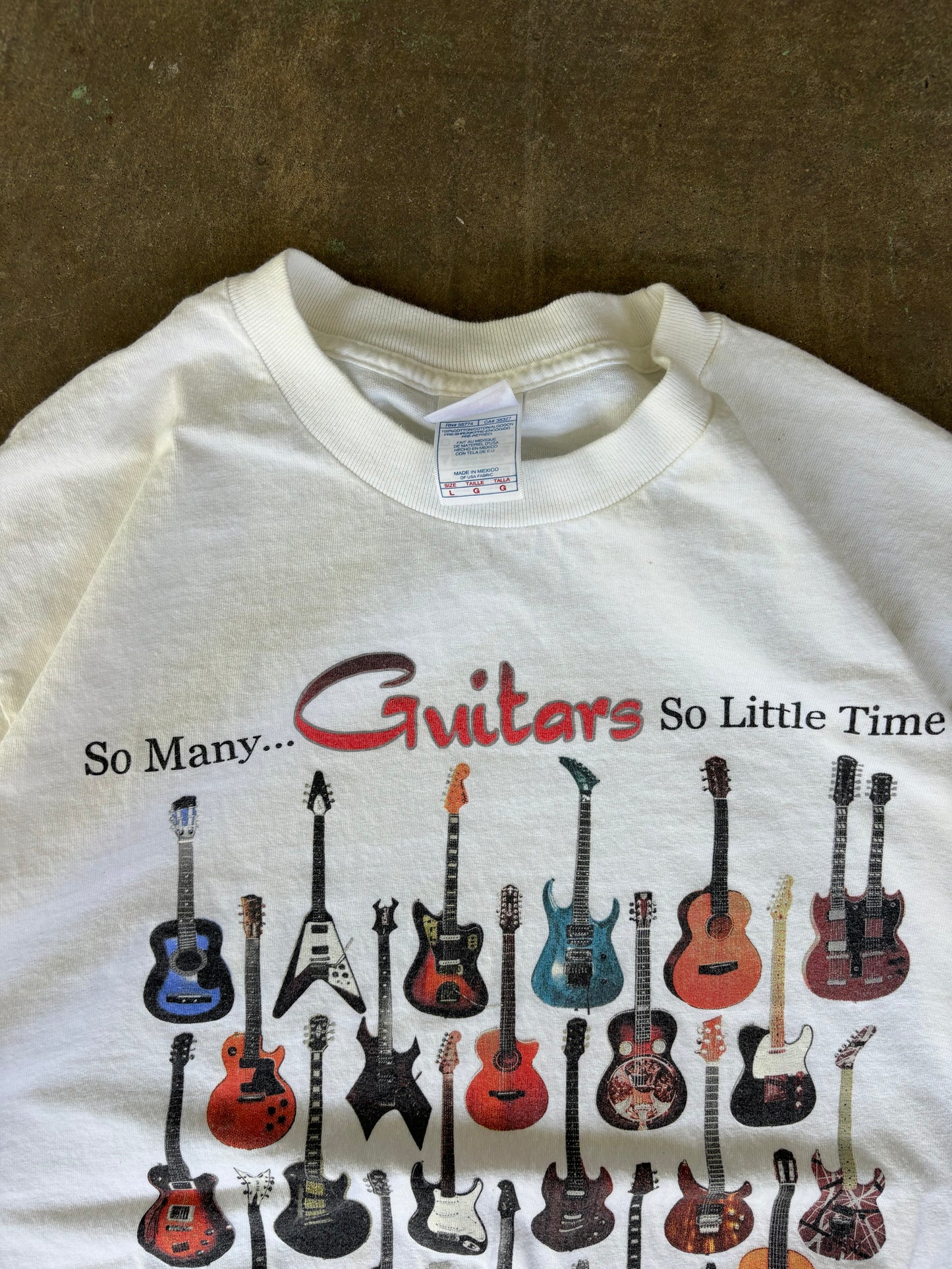 ‘00s Guitar Graphic Tee Large