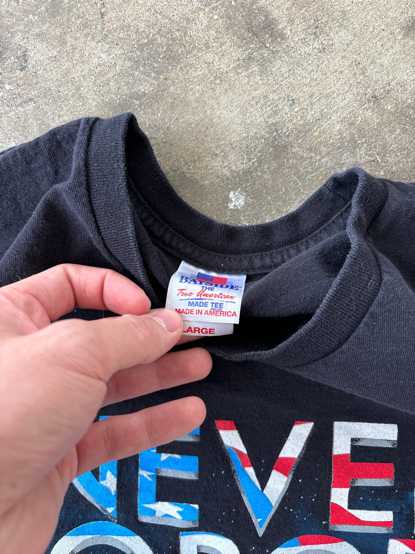 ‘00s 9/11 Graphic Tee Large