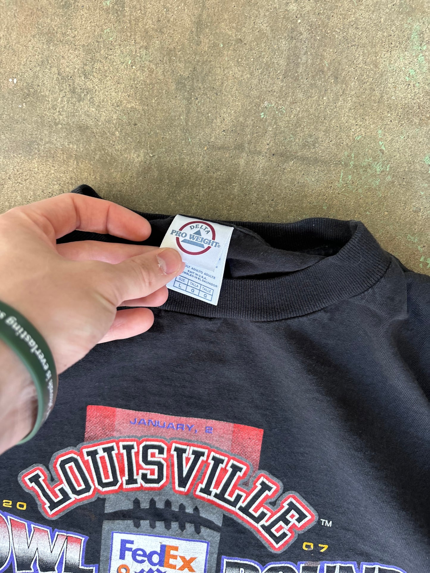 2007 Louisville Football Long sleeve Large