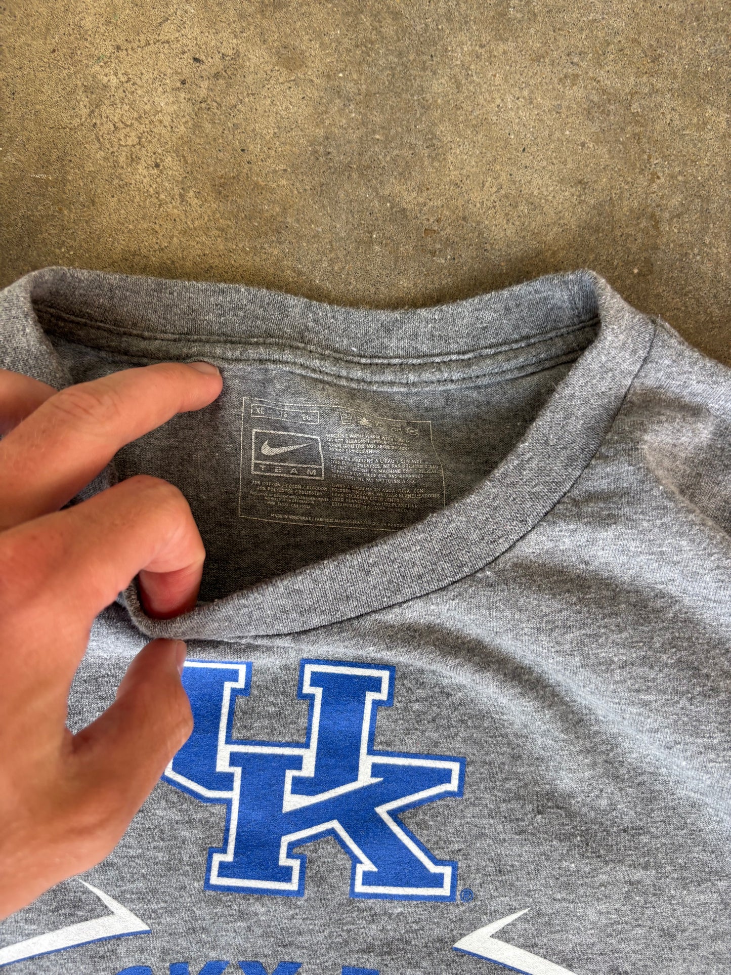 ‘00s Nike Kentucky Football Tee XL