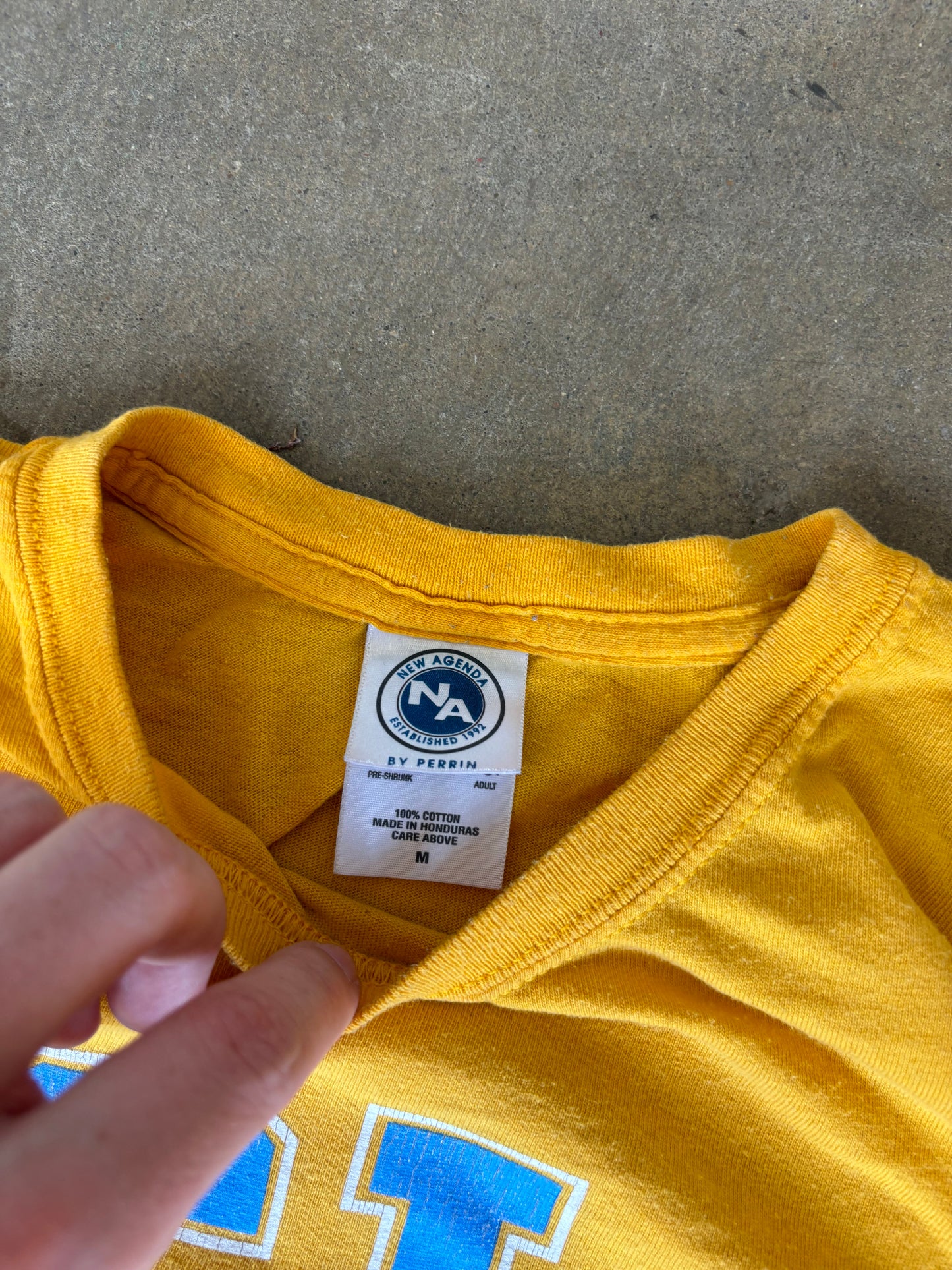 ‘00s UCLA Tee Medium