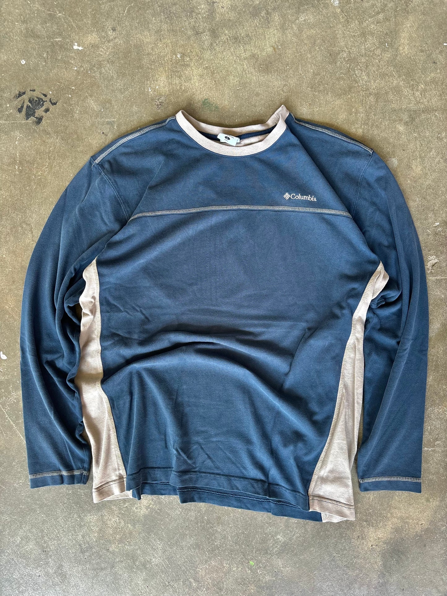 ‘00s Columbia Crewneck Large
