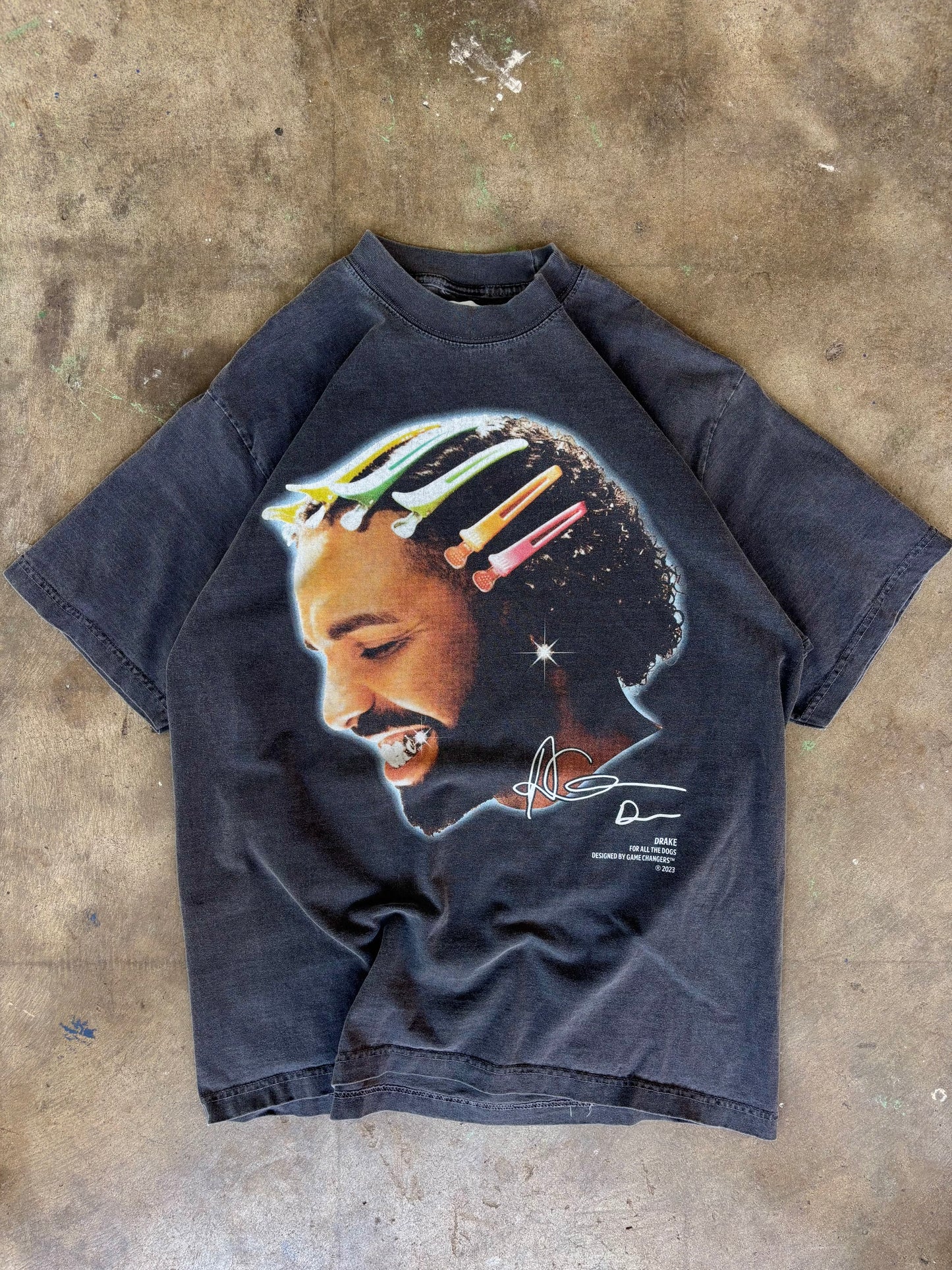 2023 For All The Dogs Drake Graphic Tee Large