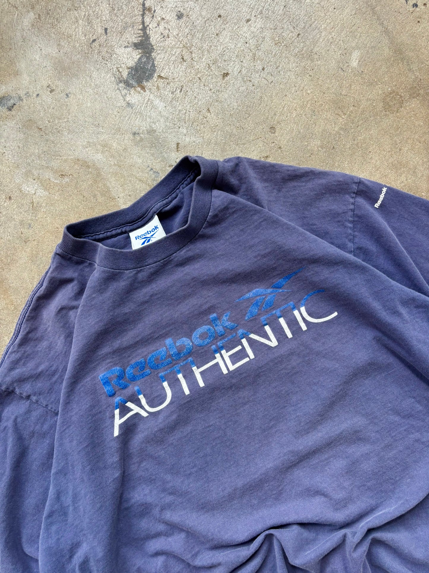 Vintage ‘00s Reebok Heavyweight Tee XL