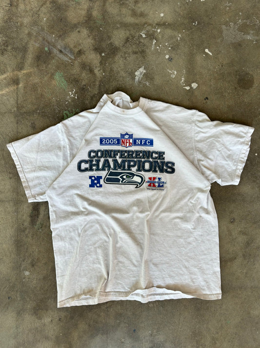 2005 Seahawks Tee Large