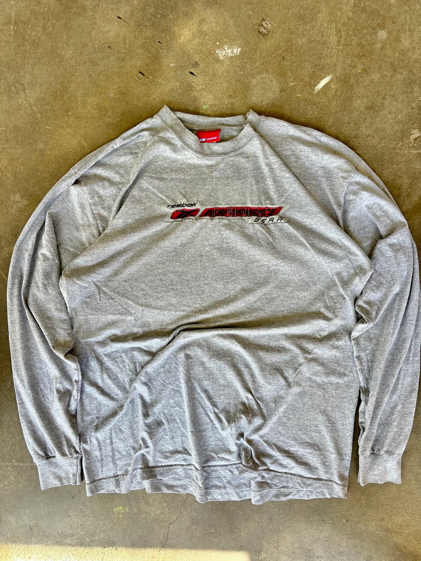 ‘00s Reebok Long Sleeve Large
