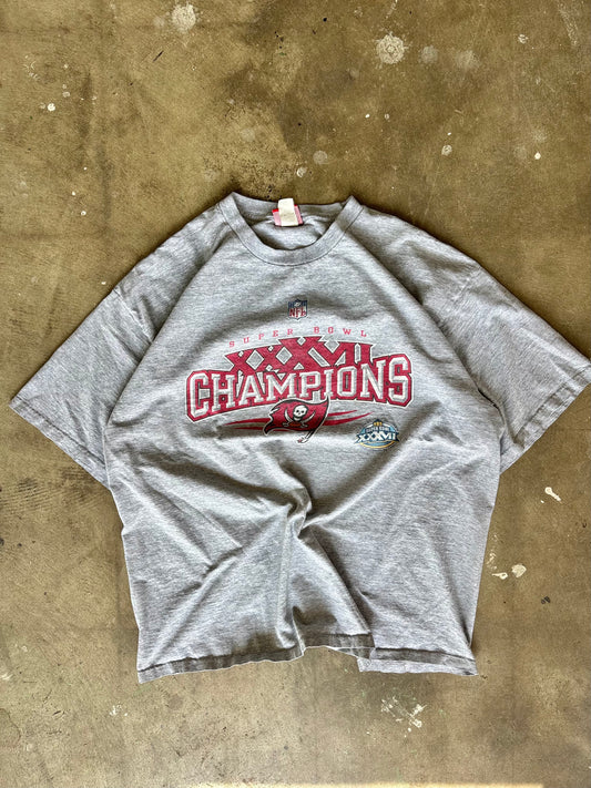 2003 Tampa Bay Buccaneers Super Bowl Graphic Tee XXL