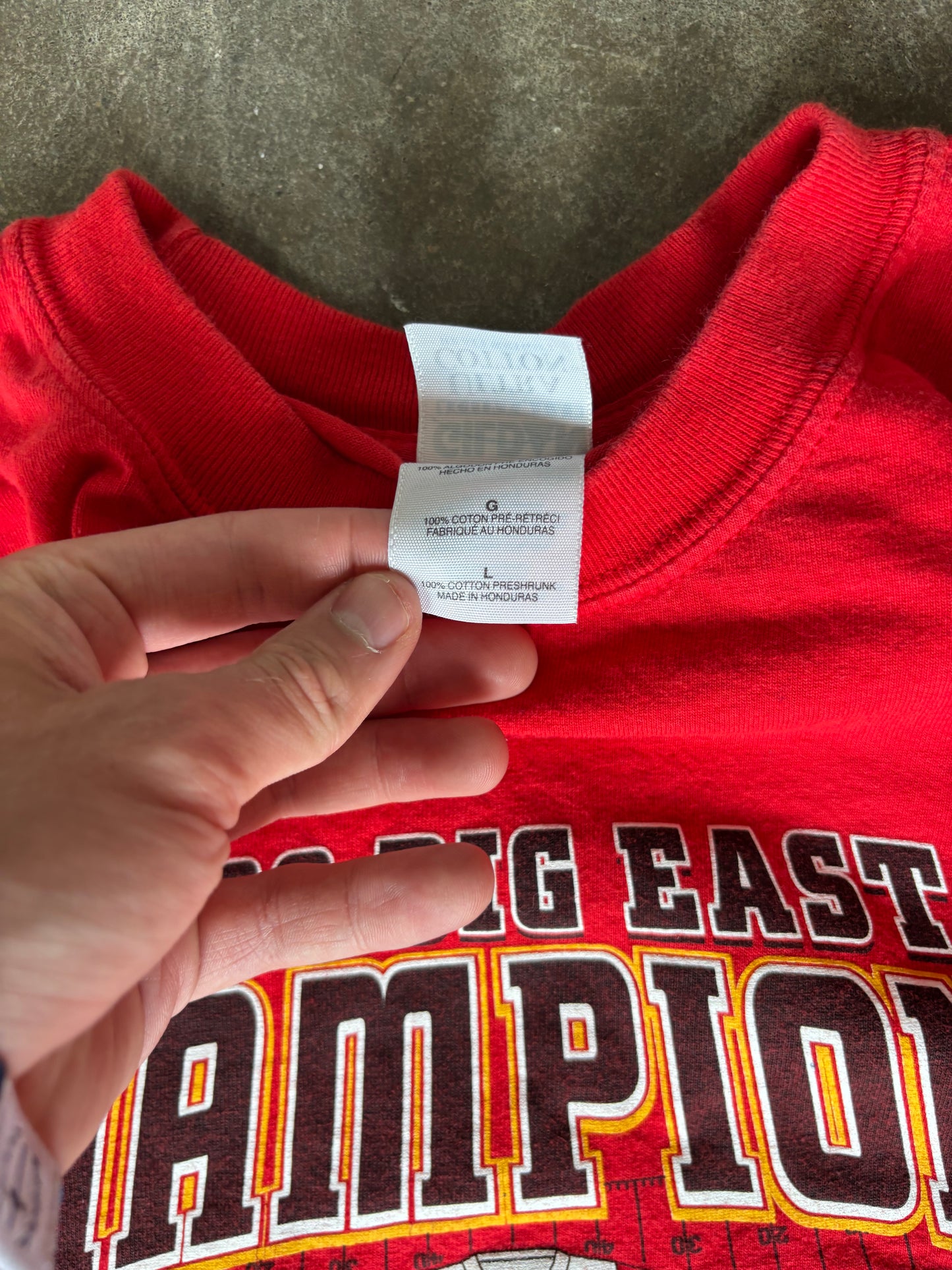 2006 Louisville Football Tee Large, Cut Sleeves