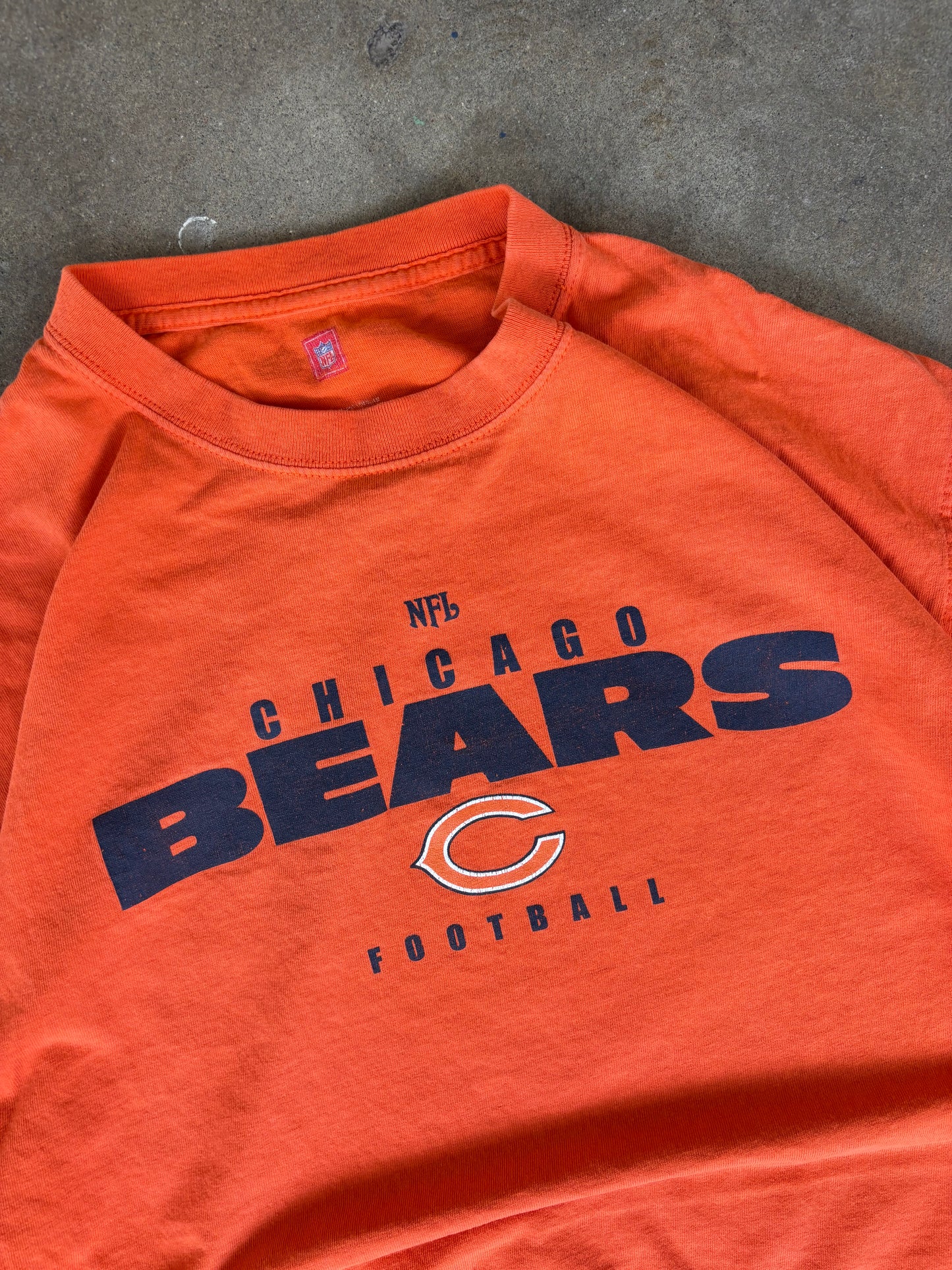 ‘00s Chicago Bears Tee Large