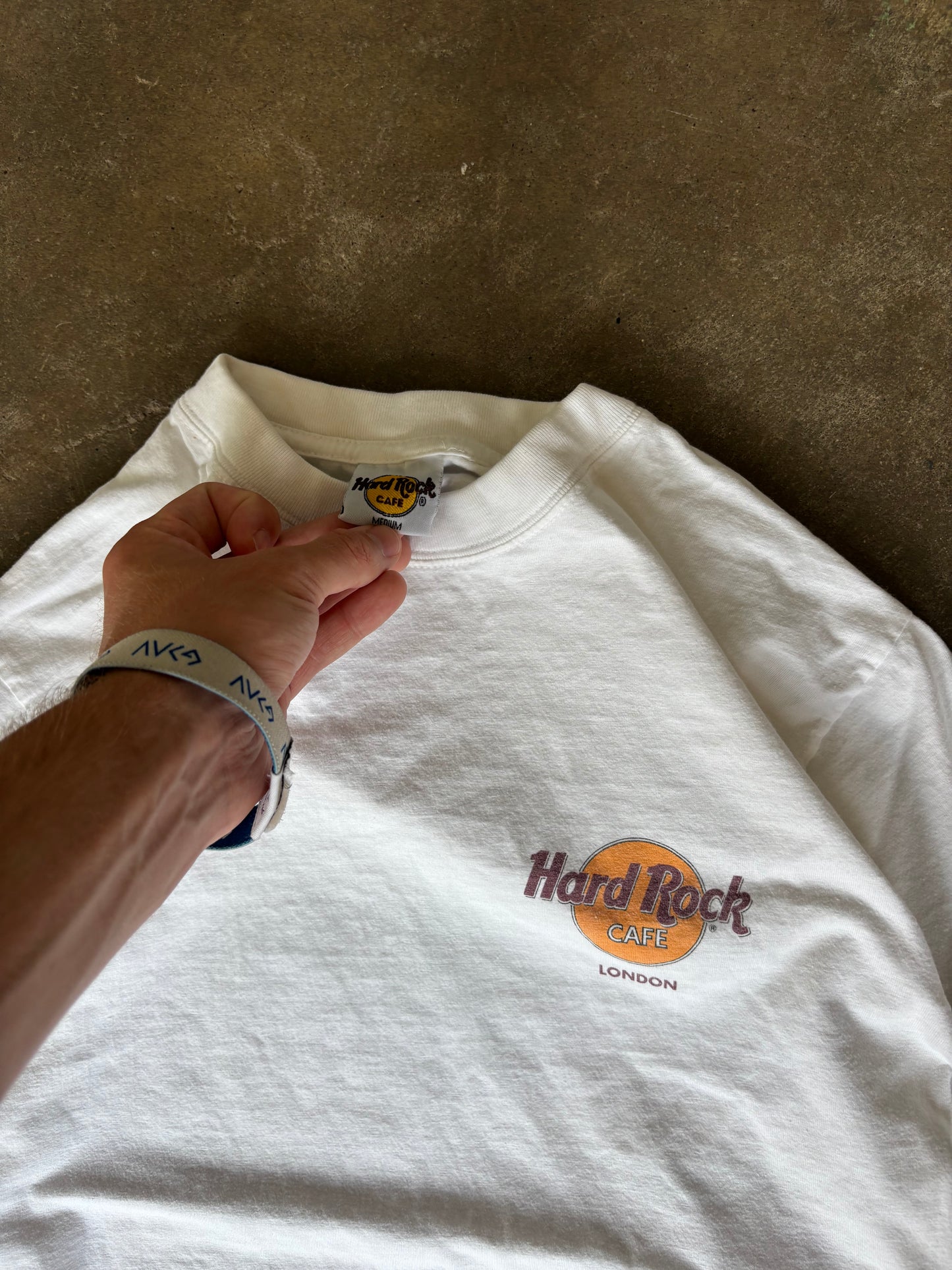 Hard Rock Cafe Graphic Tee Medium