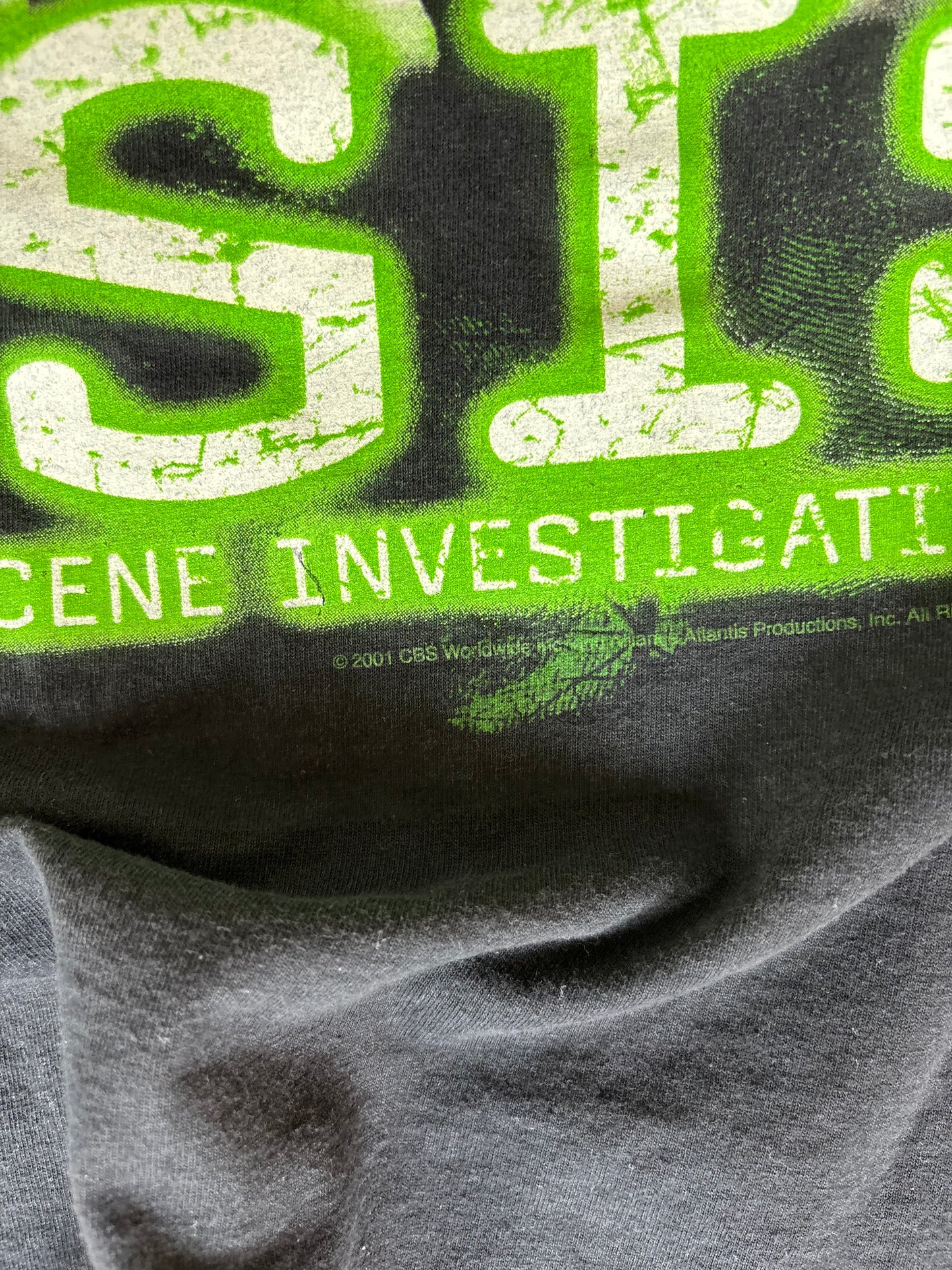 2001 CSI Graphic Tee Large