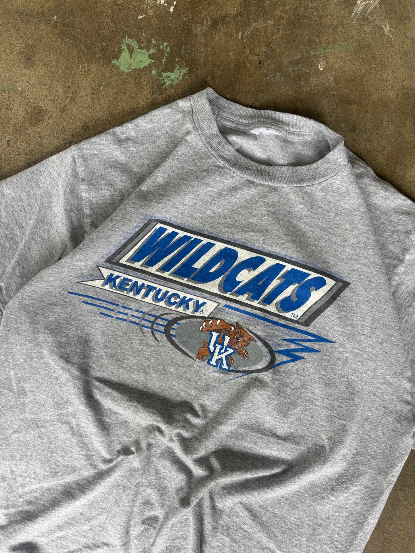 ‘00s Kentucky Wildcats Tee Small