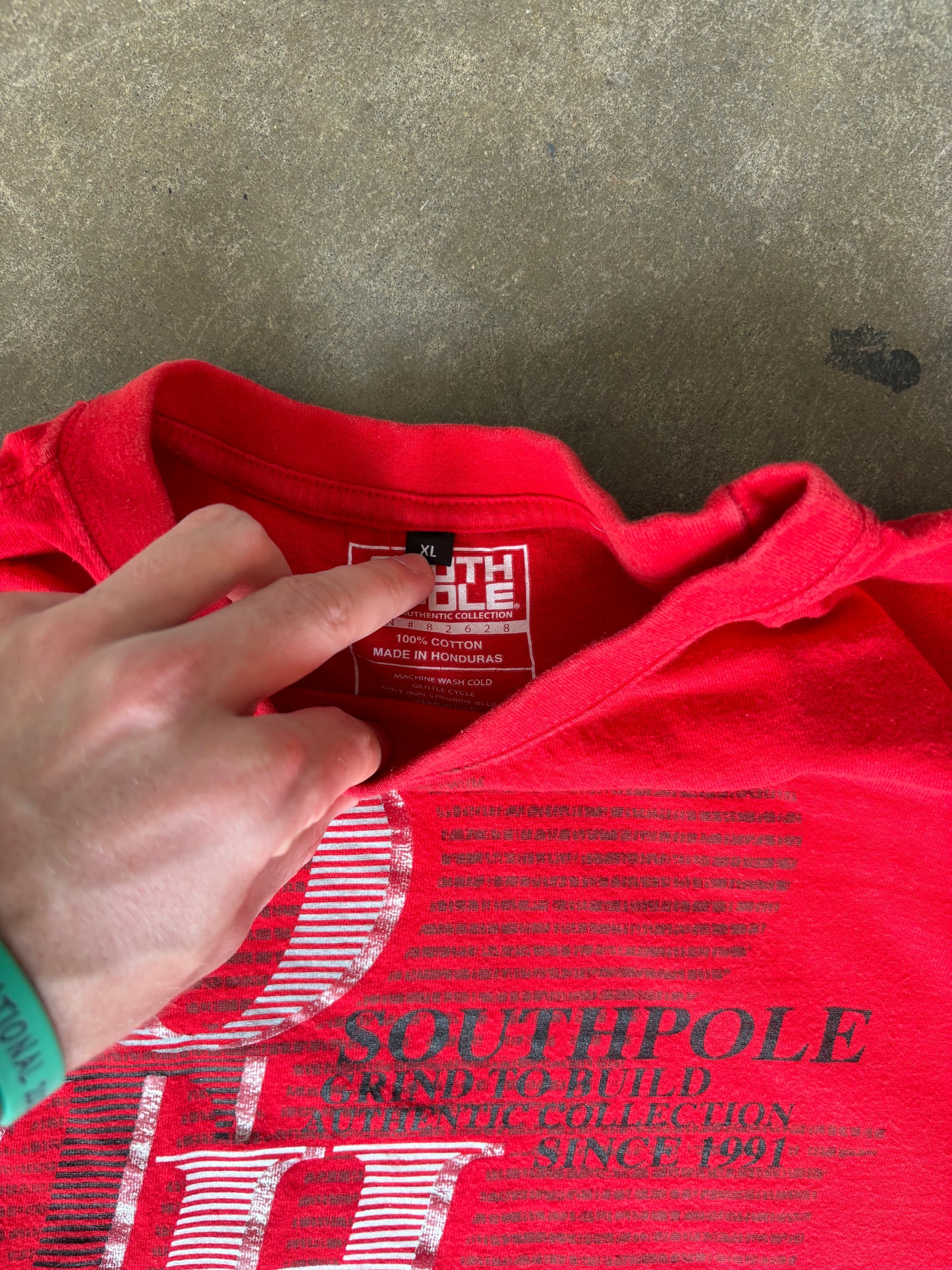 ‘00s South Pole Tee XL