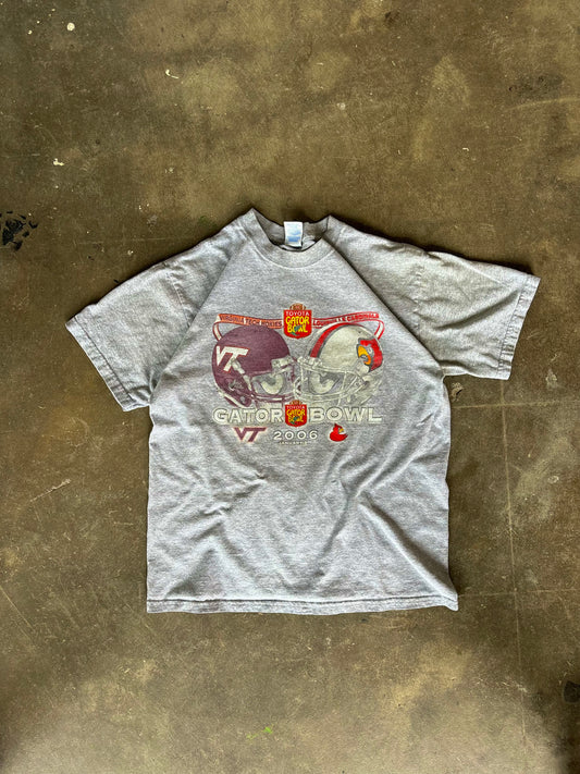 2006 Louisville Football Tee Medium