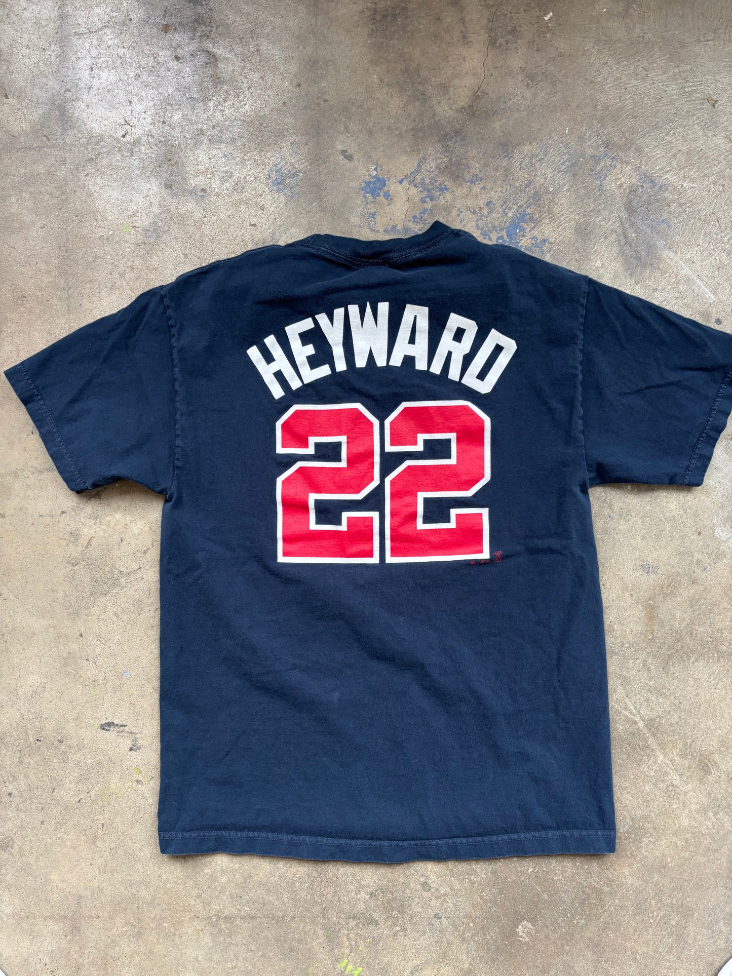 ‘00s Atlanta Braves Tee Large