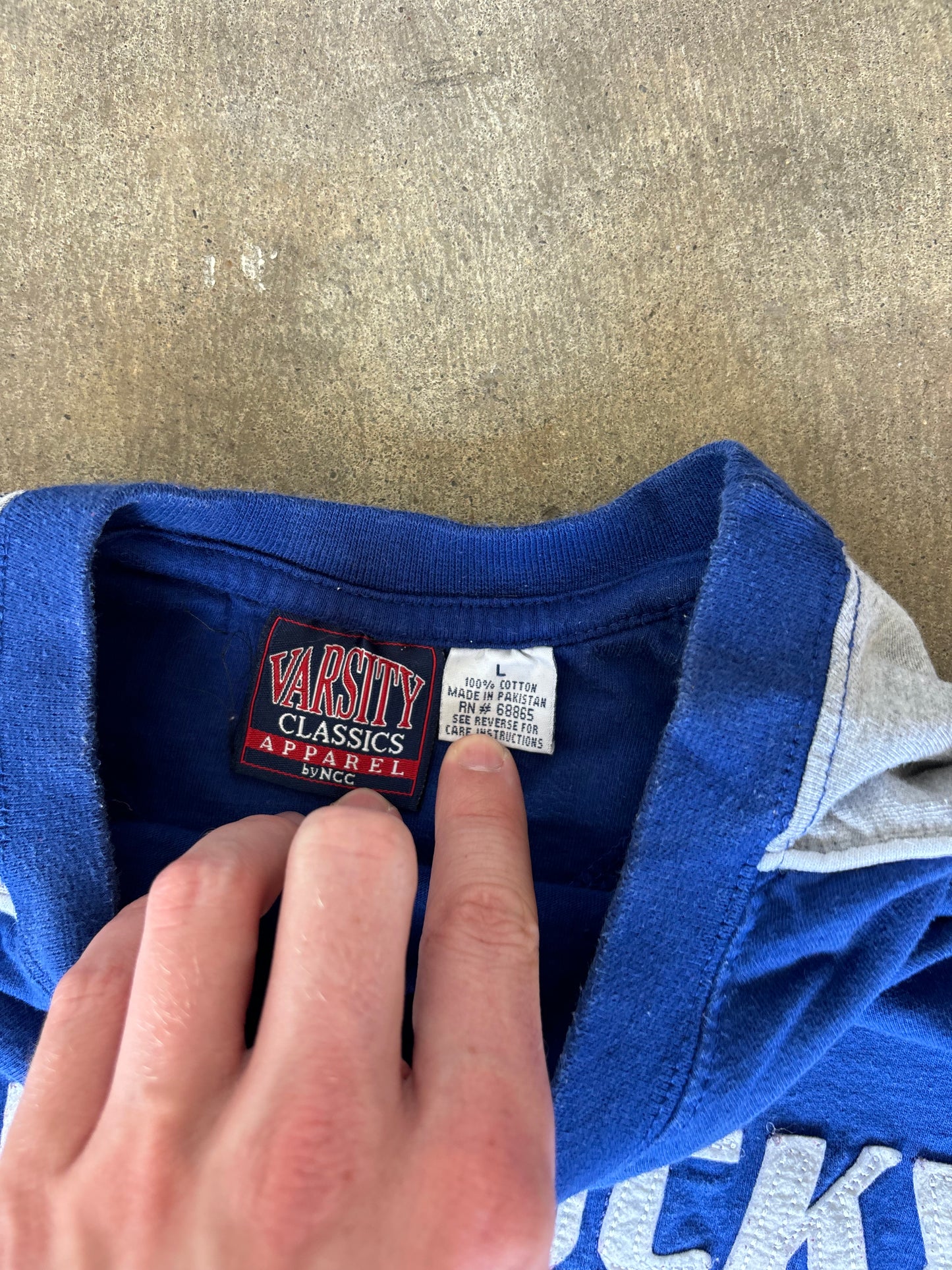 ‘00s Kentucky Tee Large