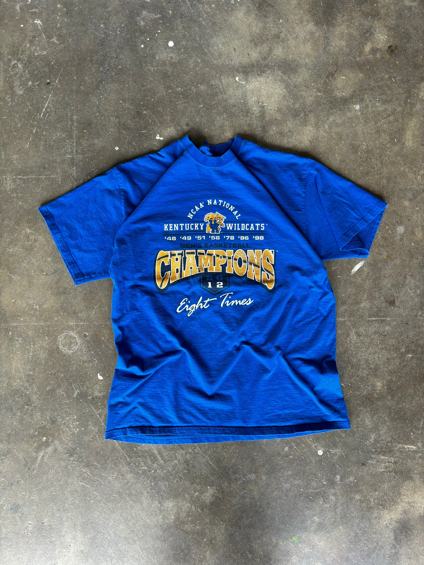 ‘00s Kentucky Basketball Tee Large