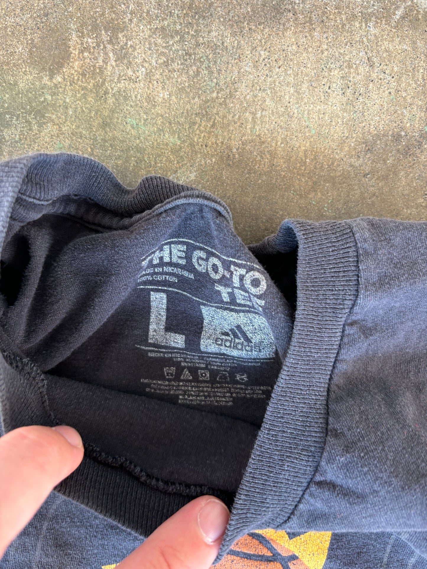 ‘00s Phoenix Suns Tee Large